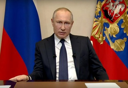 Путин объявил все дни с 1 по 11 мая выходными